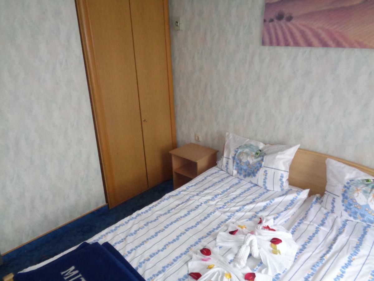 Отель Heegemuhler-Hof Эберсвальде-Финов Экстерьер фото